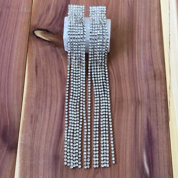 White Crystal Tassel Statement Earrings! - Picture 5 of 6